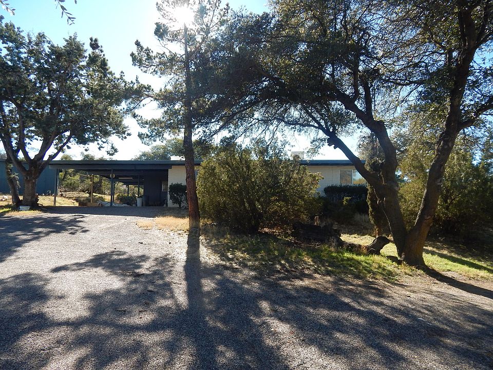 1st image of 300 N Estill Dr