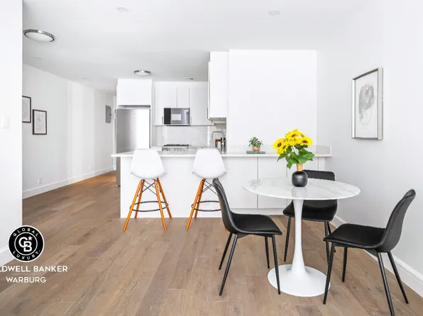 315 Seventh Avenue image 4 of 9