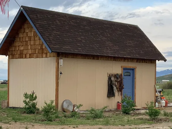 205 W 300 N, Fairfield, ID 83327