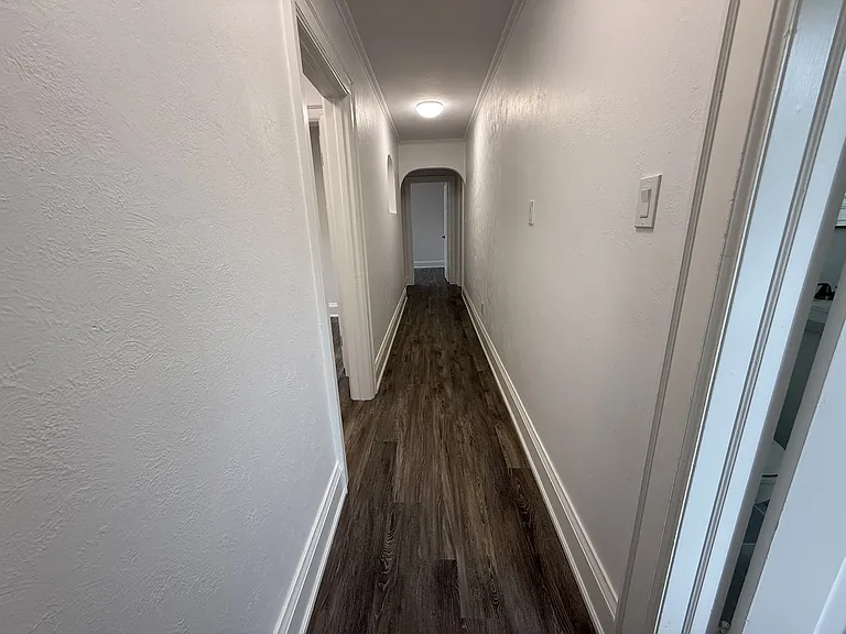 807 Frederick St — Photo 35