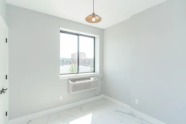 Rented by MySpaceNYC | media 5