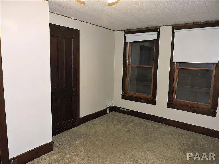 1723 W Fredonia Ave — Photo 10