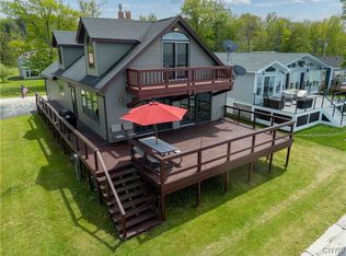 158 Rikers Beach Rd, Oswego, NY 13126