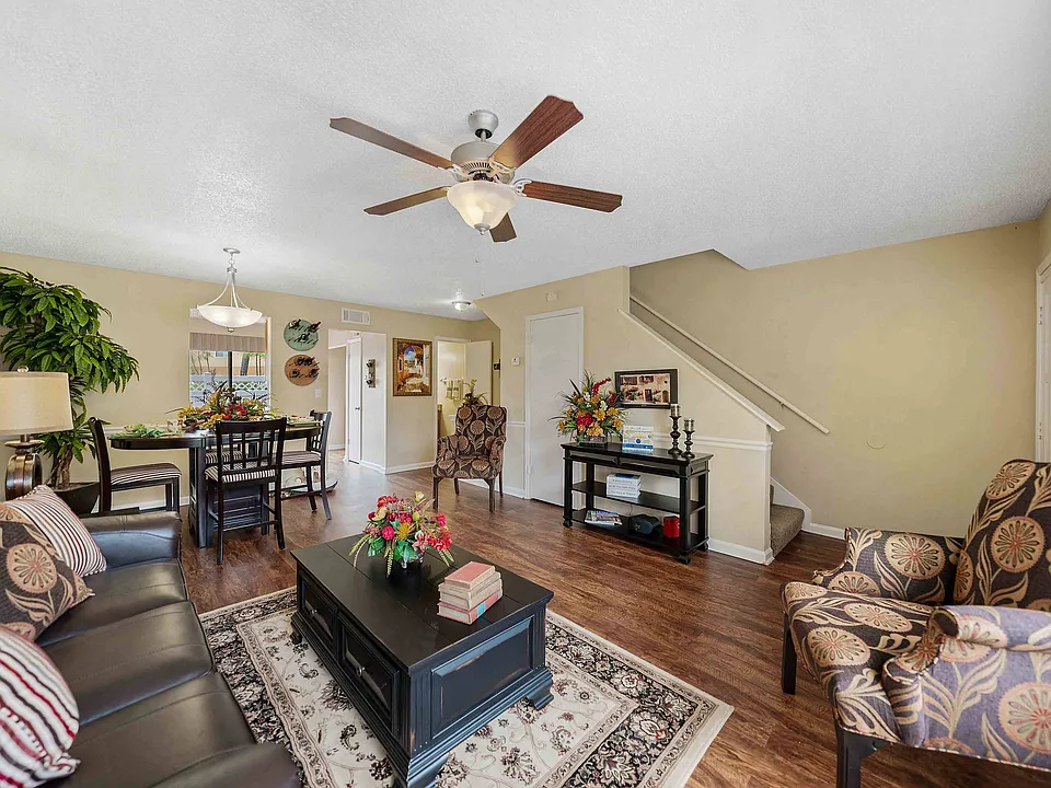 Townhome Main Level