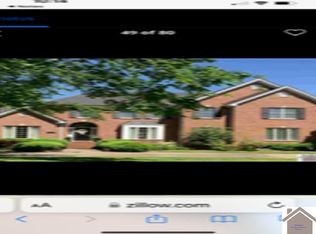 216 Colonial Dr, Paducah, KY 42001