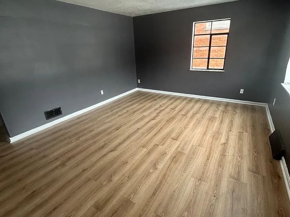 2199 Westwood Northern Blvd UNIT 2
