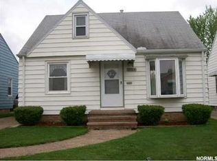 5703 Snow Rd, Parma, OH 44129