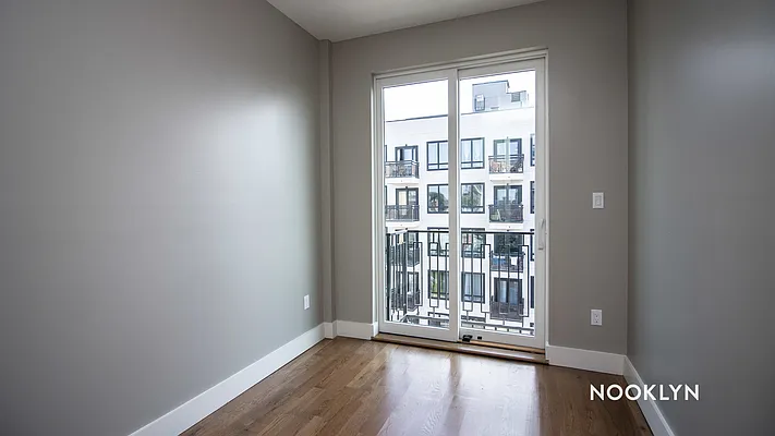 Rented by Nooklyn NYC LLC | media 76