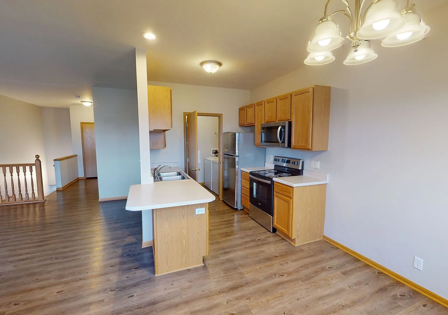 2826 Heathrow Drive — Photo 4