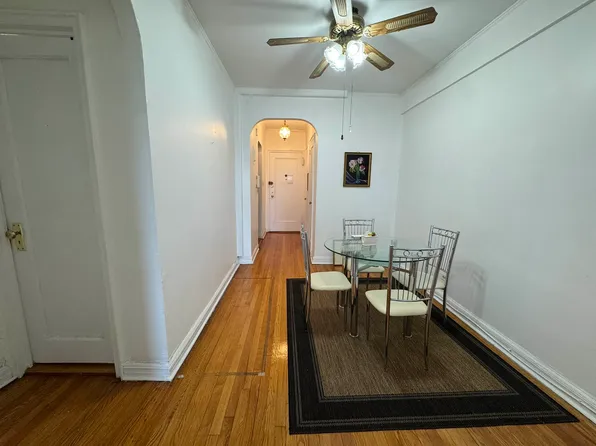 69-40 Yellowstone Boulevard image 6 of 14