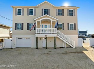 88 Glenn Dr, Manahawkin, NJ 08050