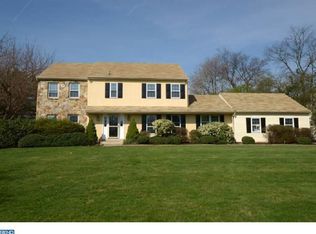 2 Sugar Maple Dr, Newtown Square, PA 19073