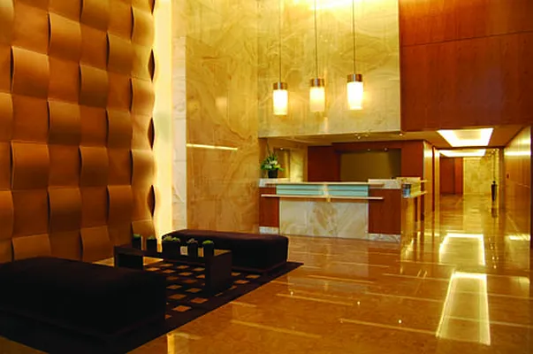 Rented by The Moinian Group | media 24