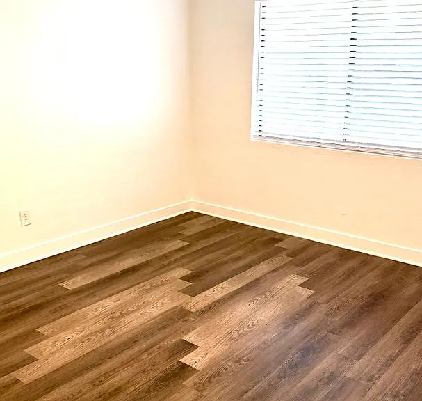 5628 N 6th St #2 — Photo 9