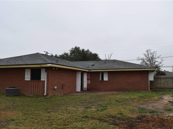1668 2nd St, Lutcher, LA 70071