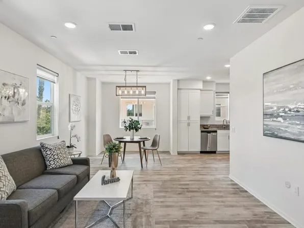 5406 Sand Arch Ln #205, San Diego, CA 92154
