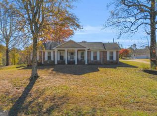 3048 Oak Valley Rd, Toccoa, GA 30577