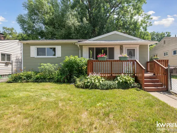 962 Kettering Ave, Pontiac, MI 48340