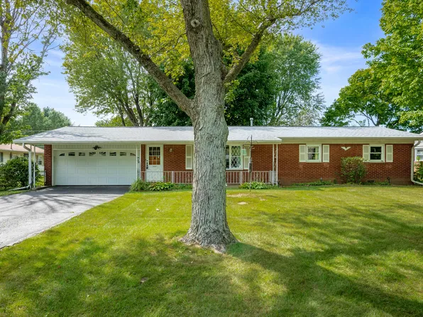 473 Woodview Dr, Noblesville, IN 46060