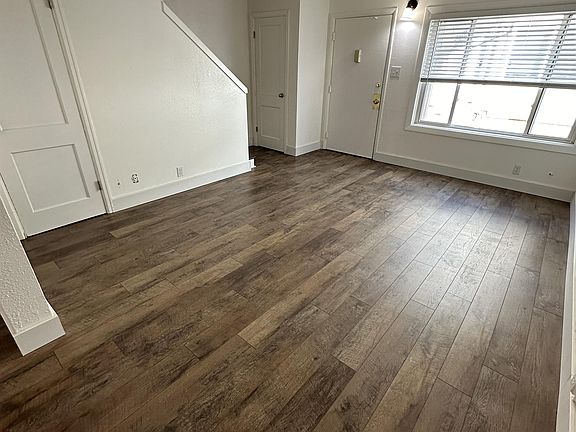 2nd image of 4420 3rd Ave N APT 2