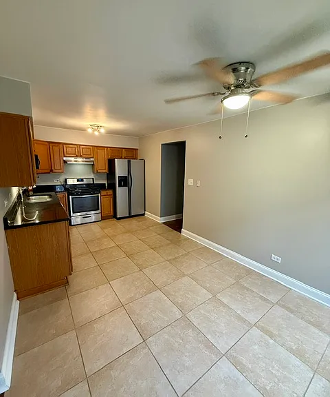 522 S La Grange Rd #1N — Photo 4