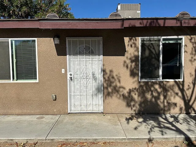 2207 Monterey St #A — Photo 1