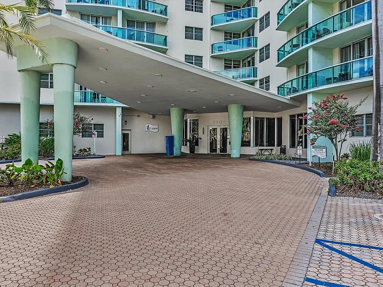 3901 S Ocean Dr #3J — Photo 28