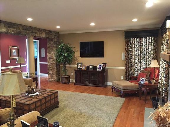 4th image of 4 Hartshorne Dr