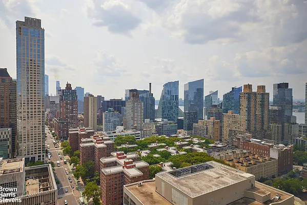 Rented by Brown Harris Stevens | media 2