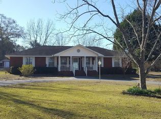 611 Rustin Dr, Chipley, FL 32428