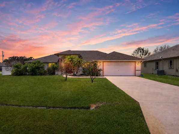 5829 NW Gerald Circle, Port St Lucie, FL 34986