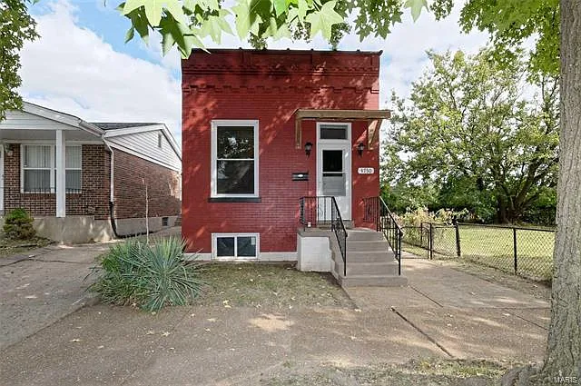 4750 Minnesota Ave photo 1