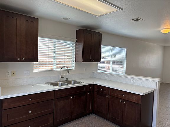 3rd image of 71516 Florida Dr