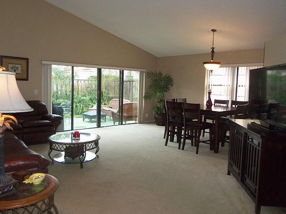 3rd image of 2680 Mikasa Dr