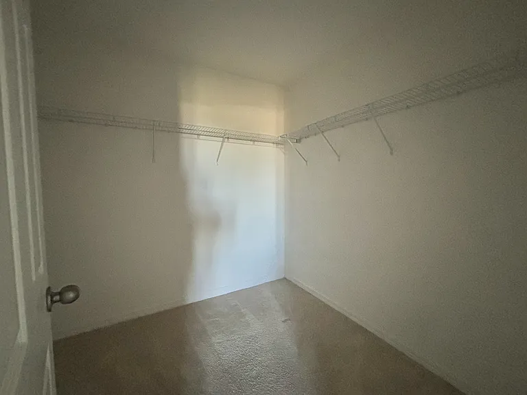 140 Primrose Dr — Photo 9