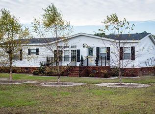 1149 Olanta Hwy, Effingham, SC 29541