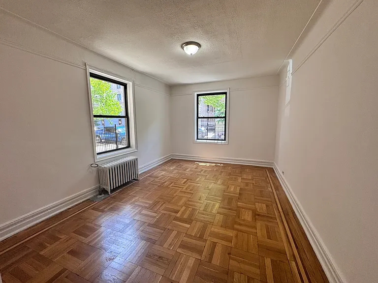 615 W 183rd St #1H — Photo 1