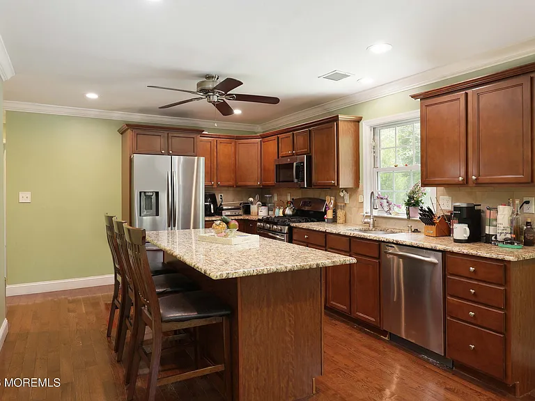 313 Oleary Ave — Photo 12