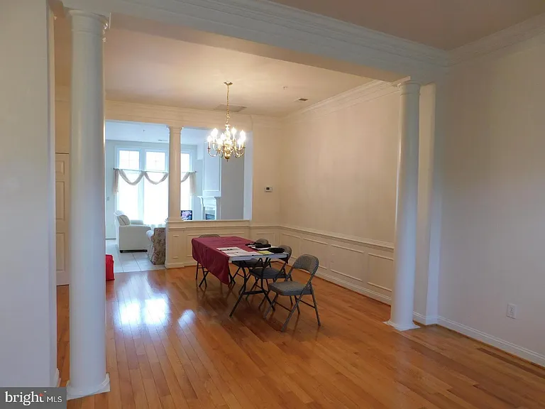 724 Ridgemont Ave — Photo 7