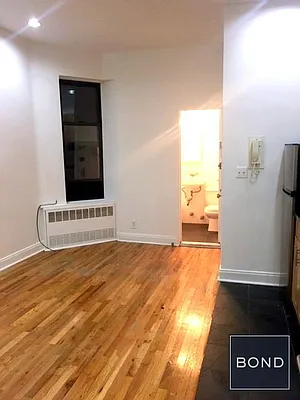 Rented by Bond New York | media 11