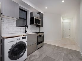 137 Rivington St