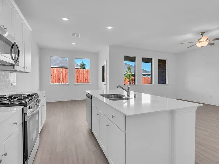 1309 Lazy Grove Dr — Photo 8
