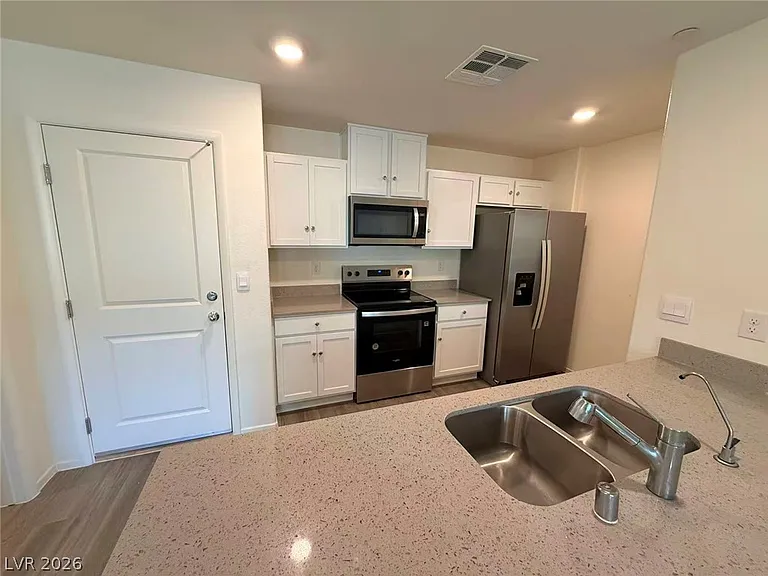 4824 Orchid Ridge Ave — Photo 7