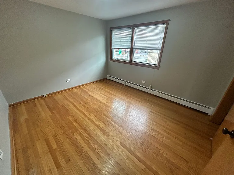 3522 South Oak Park Avenue — Photo 9