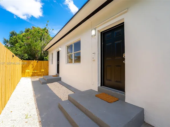 7031 NW 6th Ct, Miami, FL 33150