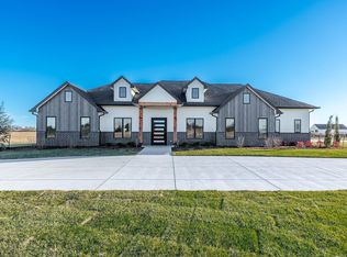 11270 E Quail Creek Rd, Derby, KS 67037