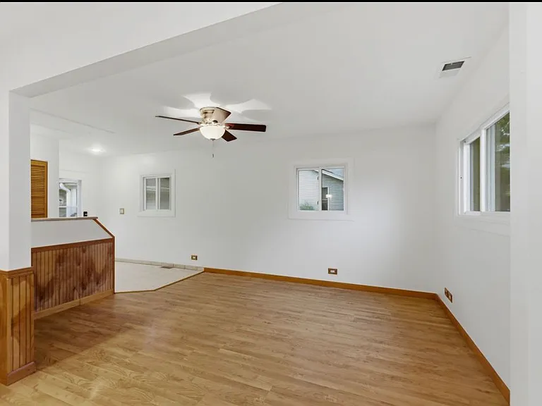 440 Aster Ln — Photo 13