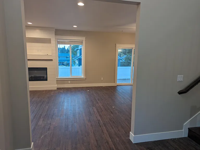 309 Lake Louise Dr SW — Photo 9