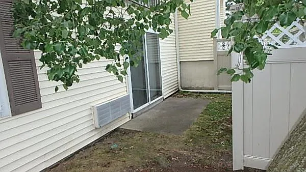 5 Village Hill Ln — Photo 16
