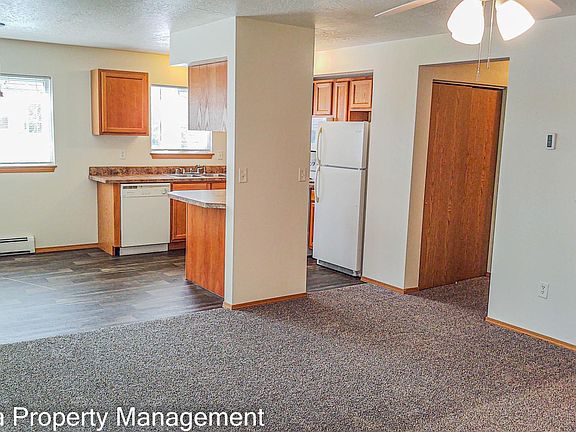 2nd image of 3007 Tina Ave #C2